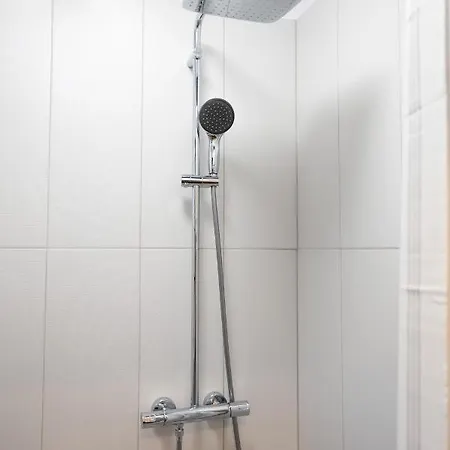 Urban Comfort Near Park Mall Апартаменты